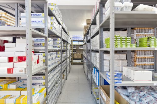Boas Prticas de Armazenamento e Distribuio Boas práticas de armazenamento e transporte _Opcao1.jpg